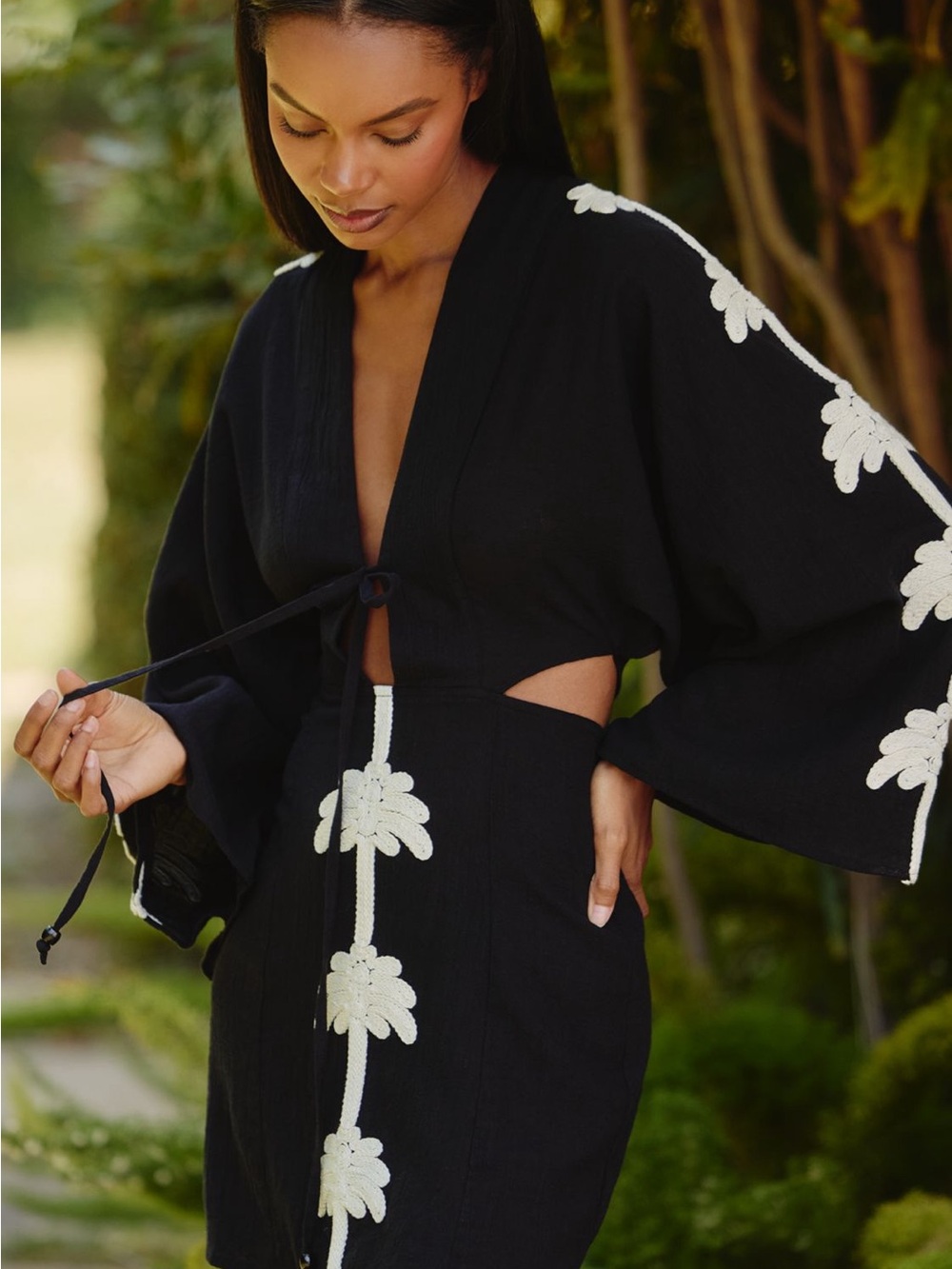 Black Kaftan with White Floral Embroidered Trim M/L